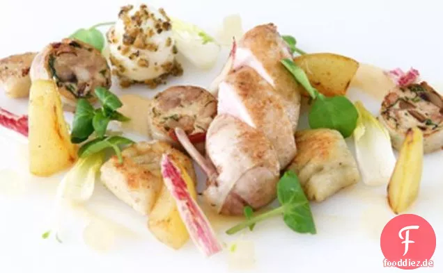 Birnen -, Wachtel -, Walnuss-Und Stilton-Salat