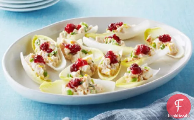Cranberry-Hähnchen-Boote mit Endivien