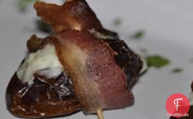 Mit Speck umwickelte Datteln