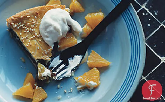 Feigen-Sesam-Torte mit Kardamom-Orangencreme