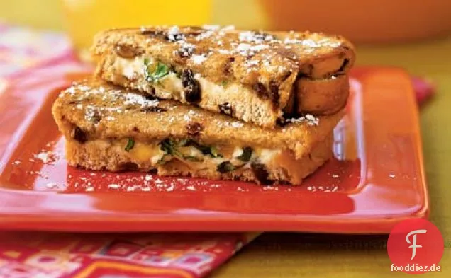 Gegrillte Ziegenkäsesandwiches mit Feige und Honig