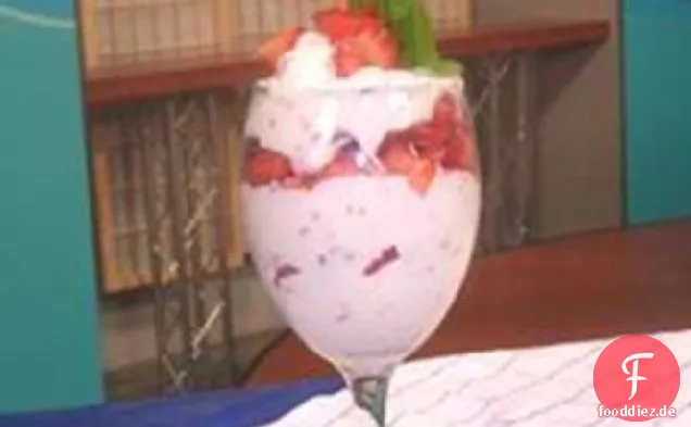 Erdbeer-Mousse Parfait