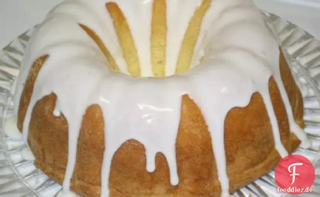 7-Up Bundt Kuchen