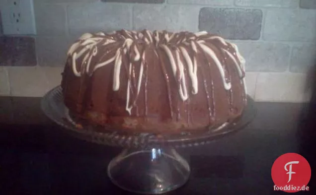 Zitronen-Bundt-Kuchen