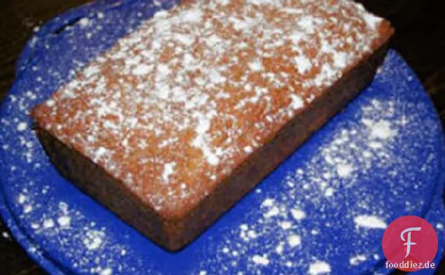 Apfelmus-Sauerrahm-Pfund-Kuchen