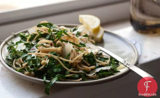 Lemony Grünkohl Pasta