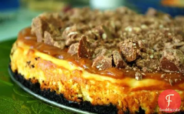 Toblerone-gekrönt Karamell-Käsekuchen