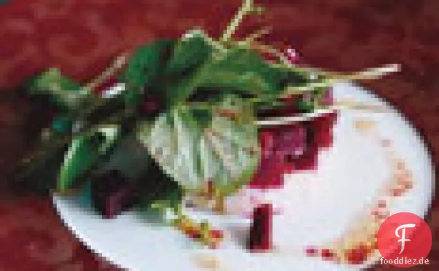 Geräuchertes Zobel-Tartar mit Rüben und Brunnenkresse