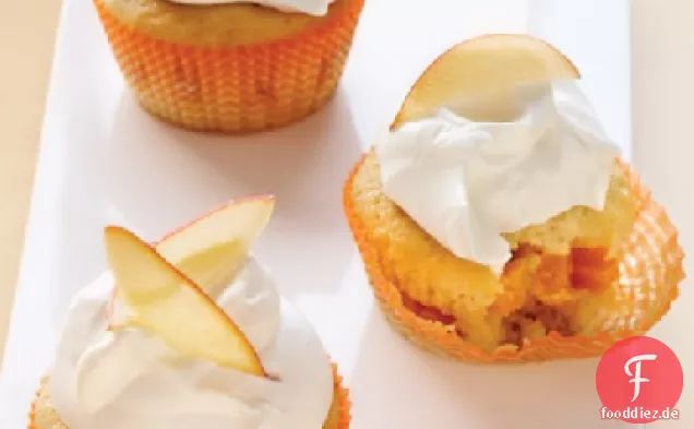 Nektarine Cupcake