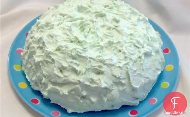 Vielseitiger vegetarischer Biskuitkuchen