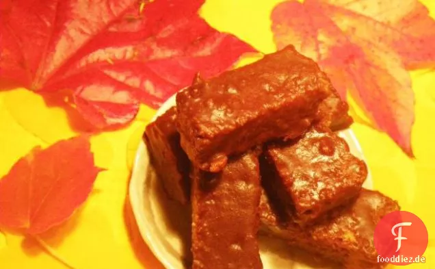 Frischer Lebkuchen mit Zitronenglasur