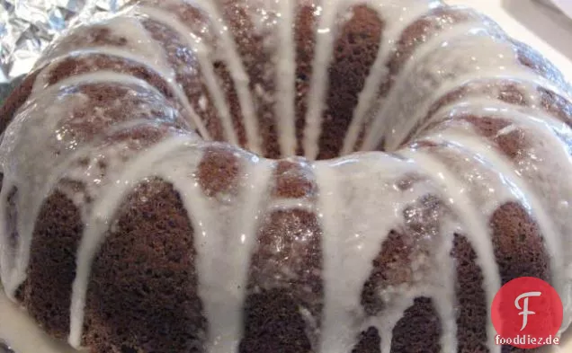 Vegane Lebkuchen-Muffins mit Apfelboden