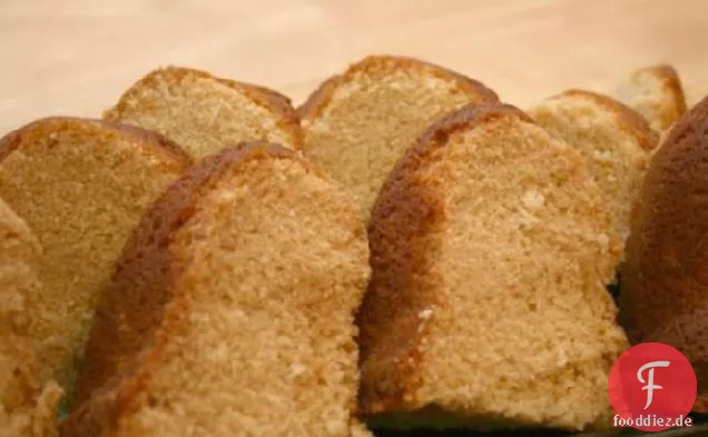 Weniger-Kochen Pfund Kuchen mit Zitronenglasur