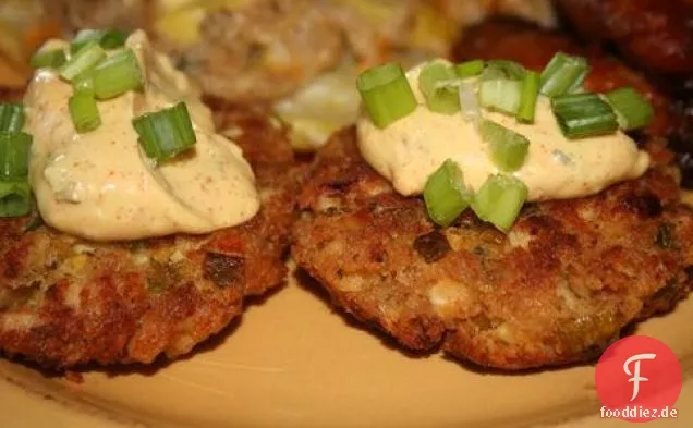 Hühnerkuchen mit Remouladensauce (Schnell & einfach!)