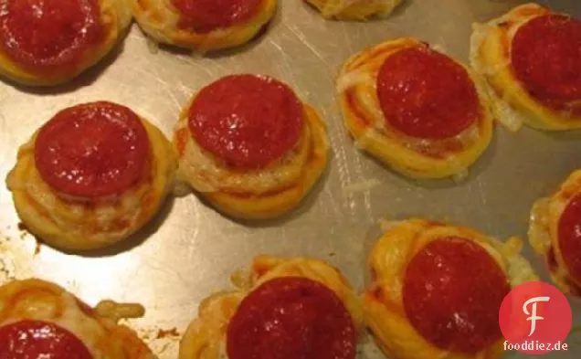 Mini Blätterteig Pizza