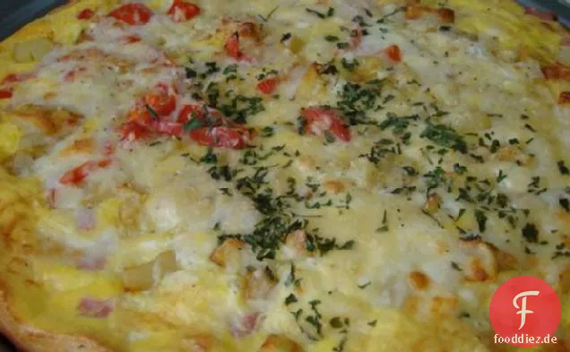 Wurst und Ei Frühstück Pizza