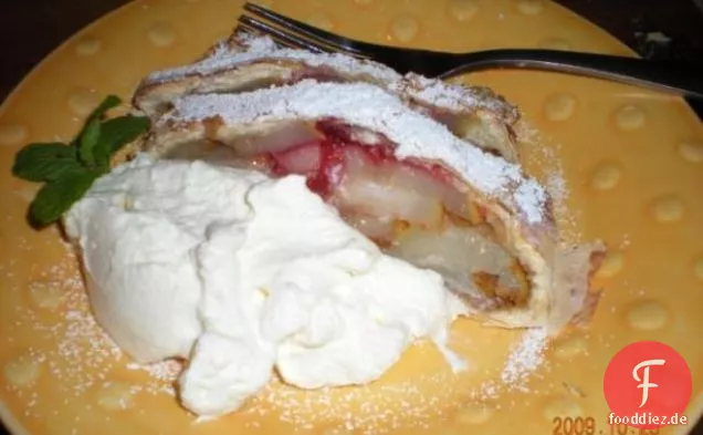 Feta Pudding in Phyllo Tassen