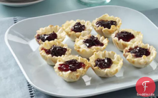 Brie Phyllo Tassen