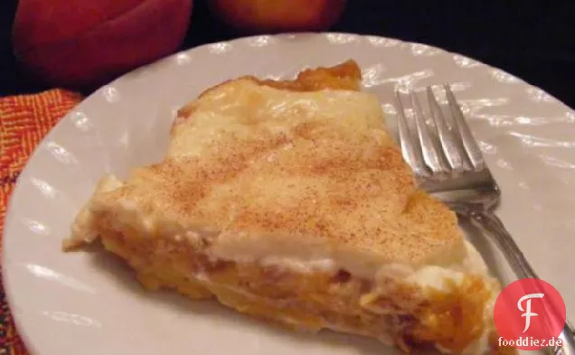 Pfirsiche und Sahnetorte