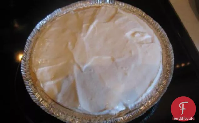 Einfachste gefrorene Lemon Fluff Pie