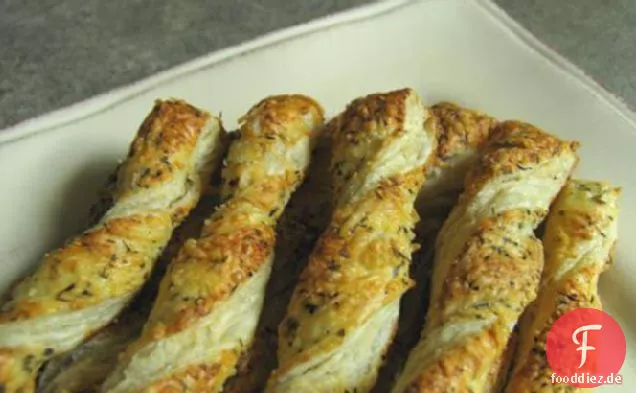 Blätterteig-Käse-Stick Vorspeisen