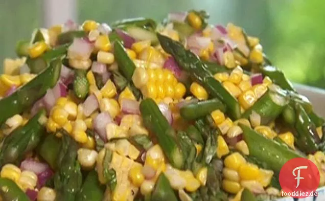 Mais- und Spargelsalat