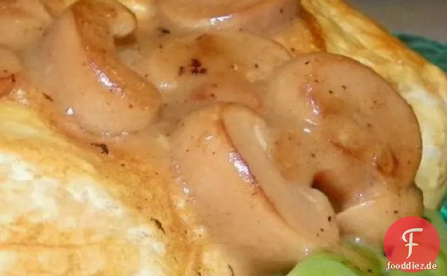 Rindfleisch En Croute mit Marsala-Sauce