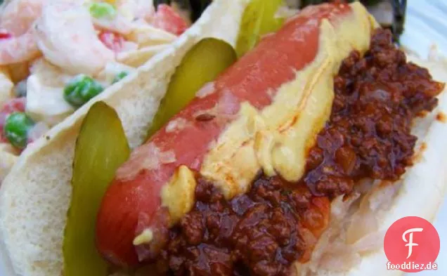 Hot Dogs in Bier gekocht