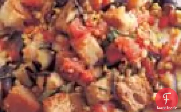 Gegrillte Auberginen, Mais Und Brot-Salat Mit Tomaten-basilikum-Vinaig