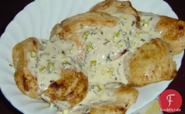 Southern Living ' s Estragon-Sahne-Hähnchen