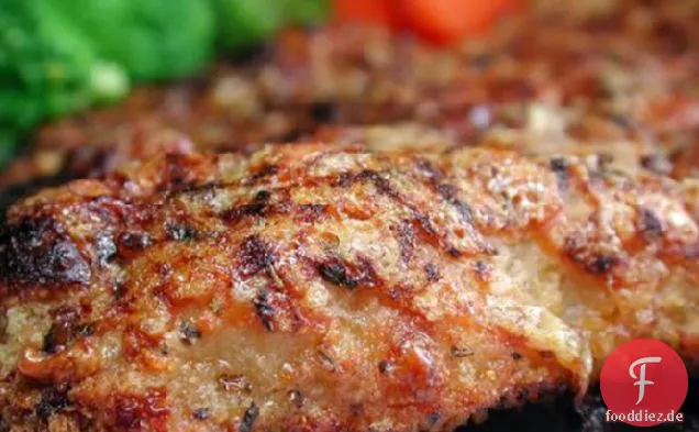Knuspriges Parmesan paniertes Huhn für einen