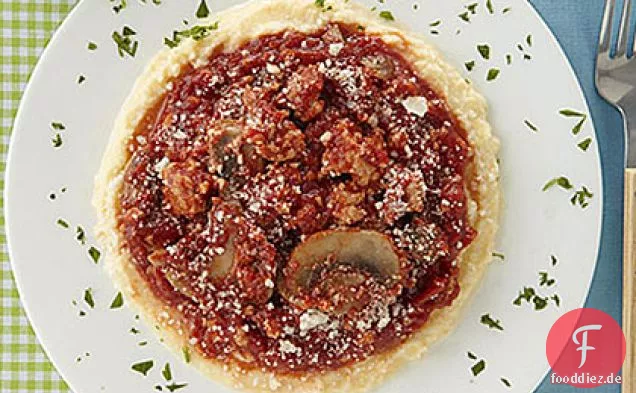 Polenta mit schneller Pilz-Fleisch-Sauce