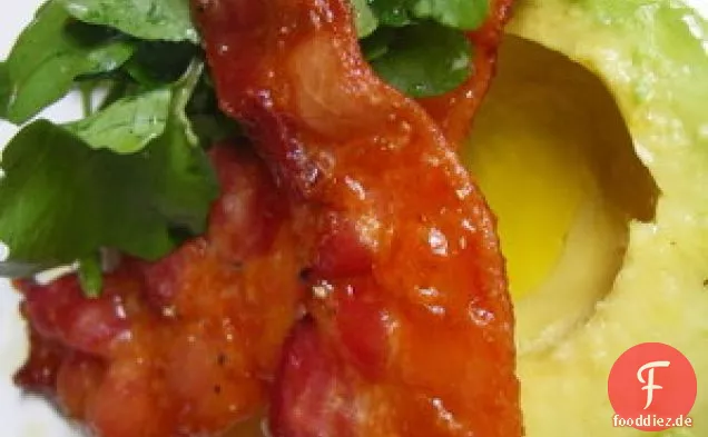 Avocadosalat mit Zitrone, Speck und Brunnenkresse