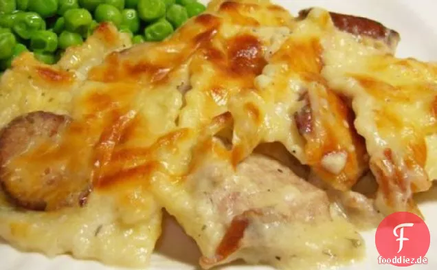 Türkei geräucherte Wurst und Ravioli backen