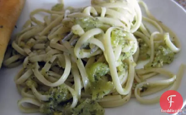 Grüne Tomaten Pasta Sauce