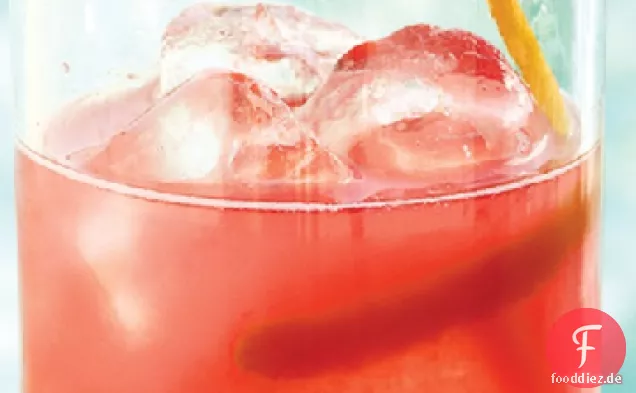 Frische Grapefruit-Campari Cocktails