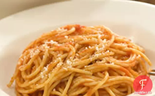 Einfache Spaghetti in einem Schritt