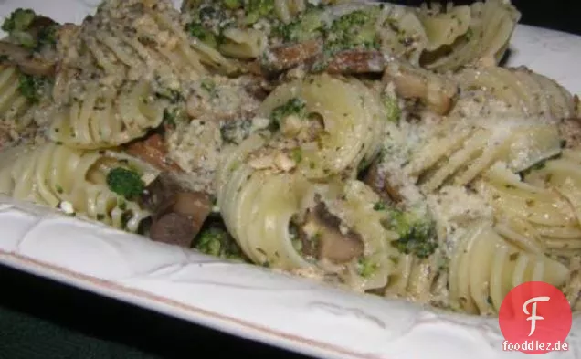 Einfache Pasta mit Buttersauce