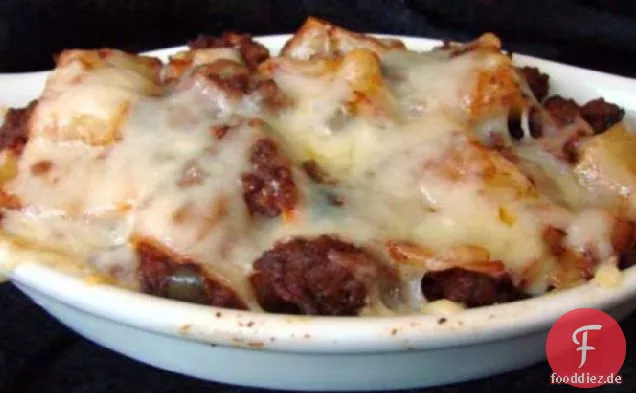 Gebackene Penne mit Fleischsauce