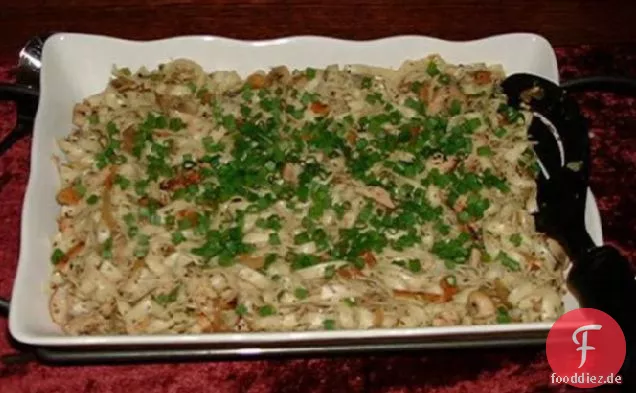 Fettuccine mit gebratener Hühnerbrust und Rebe-Gereifte Tomaten