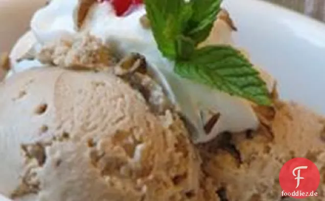 Butter Pecan Eis
