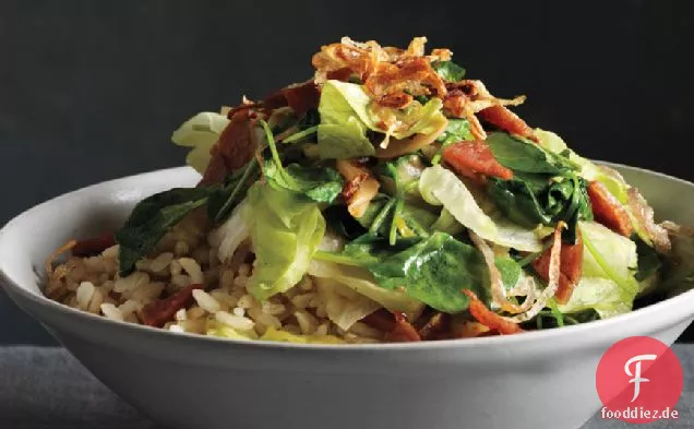 Gebratene Salate mit knusprigen Schalotten