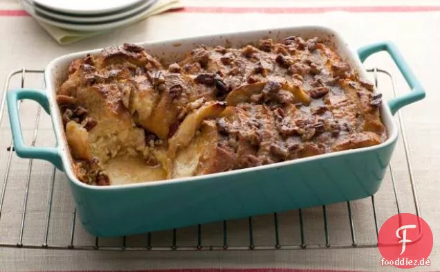 Gebackener French Toast-Auflauf mit Ahornsirup