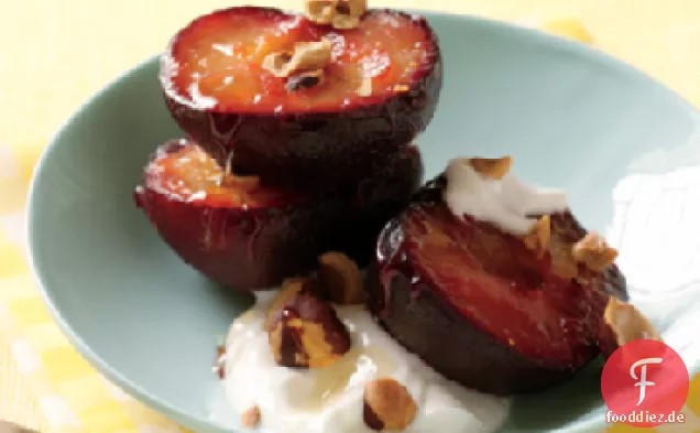 Geröstete Pflaumen mit griechischem Joghurt