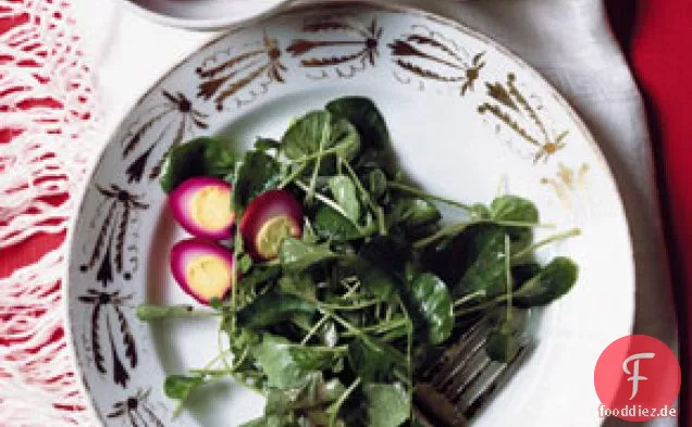 Brunnenkressesalat mit eingelegten Wachteleiern
