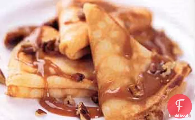 Knusprige Pfannkuchen mit Dulce de Leche-Sauce