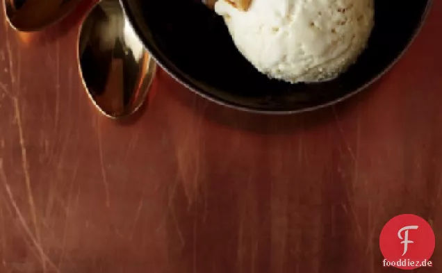 Ahorn-Braun-Butter Semifreddo