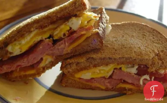 Spiegelei & Käse Sandwich