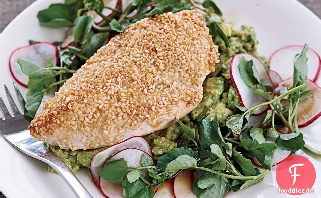 Sesam-Hühnersalat mit Ingwer-Limetten-Dressing