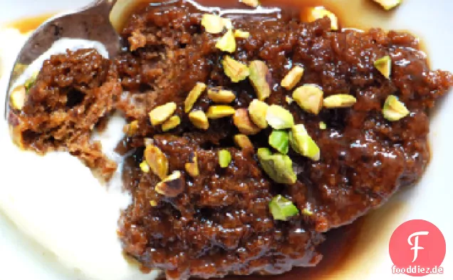 Sticky Toffee Pudding mit Port-Toffee-Sauce